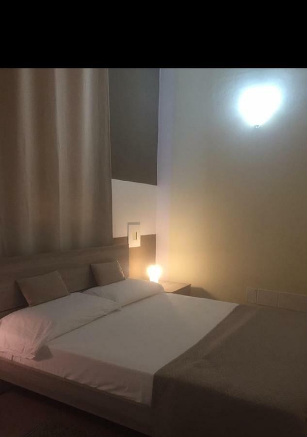 Residenza Serena B&B -Centro Storico Mantova Exterior photo